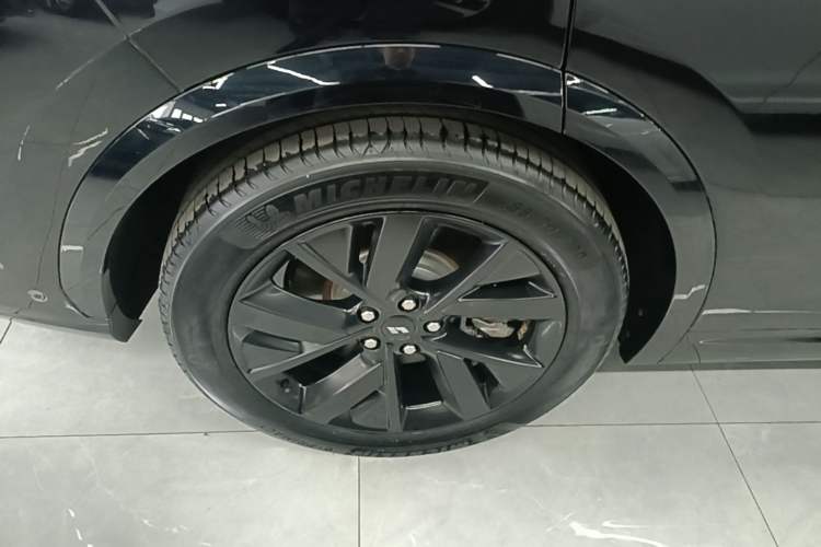 Used Li Auto L7 2023 Max model
