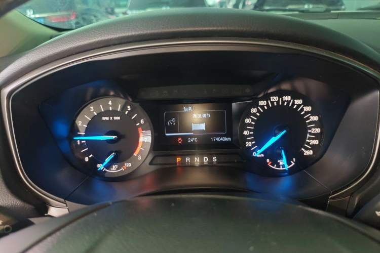 Used Ford Mondeo 2017 EcoBoost 180 Stylish Model
