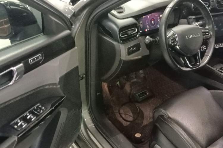 Used Lynk & Co 03 2021 1.5TD DCT Jing Champion Edition Driver Seat