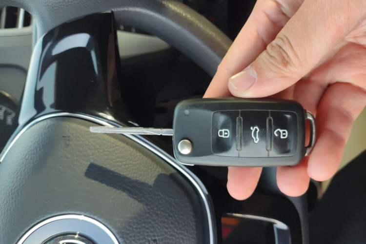 Used Volkswagen Lavida 2019 Lavida Start 1.5L Automatic Trendy Version China VI Standard
