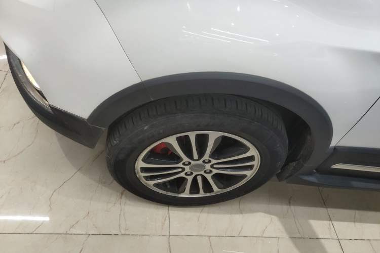 Used Haval H1 2016 Blue Label 1.5L AMT Luxury Model