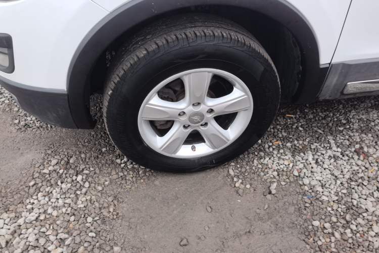 Used Haima S5 2015 1.6L Manual Luxury Model with Sunroof