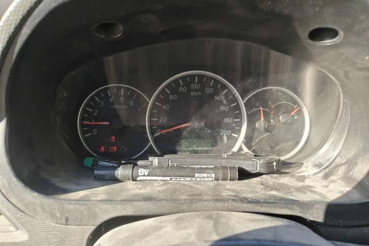 Used Wuling Hongguang 2014 1.2L Standard Model China IV