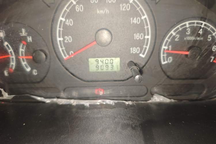 Used Baojun Lechi 2012 Revised 1.0L Manual P-TEC Standard Edition