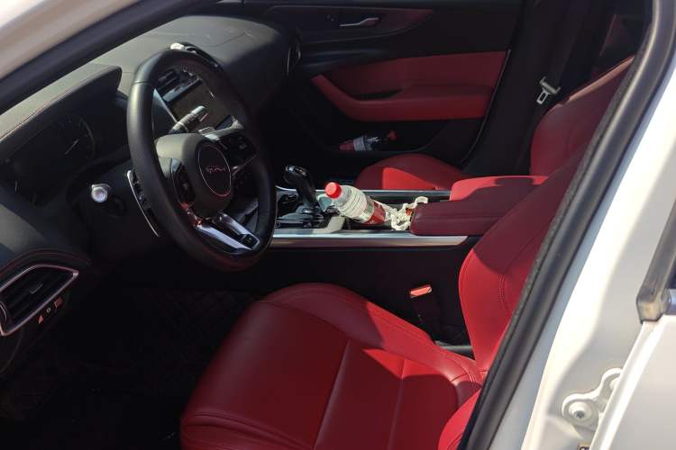 Used Jaguar XEL 2020 2.0T 200 PS R-DYNAMIC S Advanced Sport Edition
