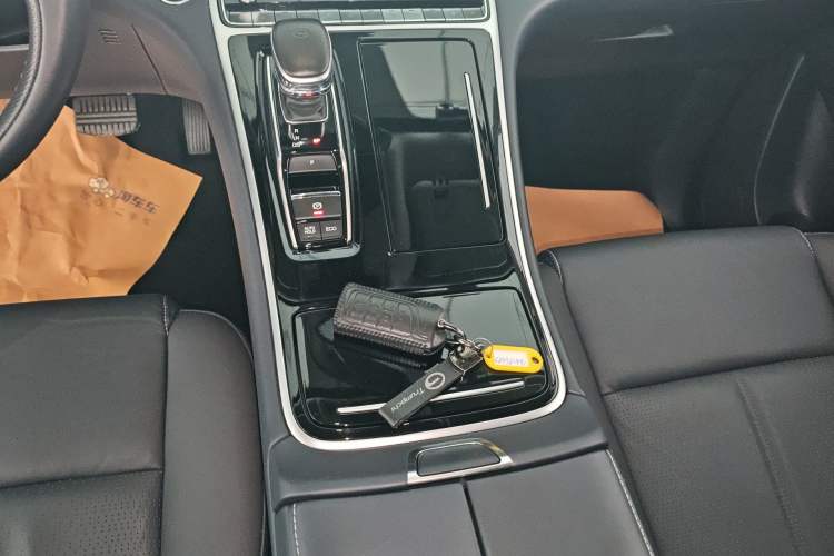 Used GAC Trumpchi M8 2021 Lingxiu Series 390T Deluxe Edition