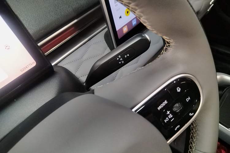 Used Dongfeng NAMMI 01 2024 430 Plus Smart+ Gear Lever