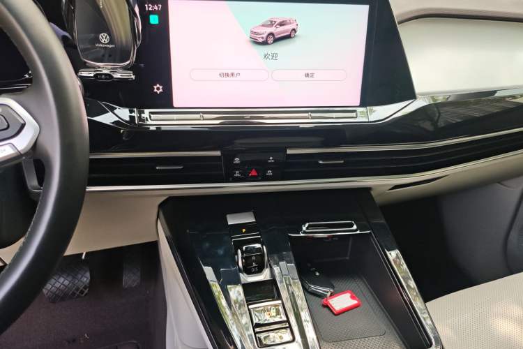 Used Volkswagen Talagon 2022 380TSI Four-Wheel Drive Flagship Shengjing Edition 6 Seats Audio And AC Panel