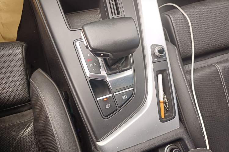 Used Audi A4L 2020 40 TFSI Fashion Dynamic Model