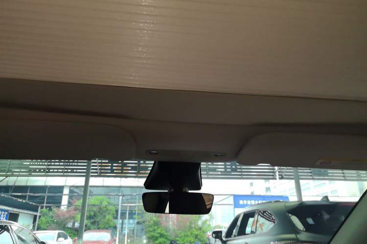 Used Tesla Model Y 2023 Rear-Wheel-Drive Version