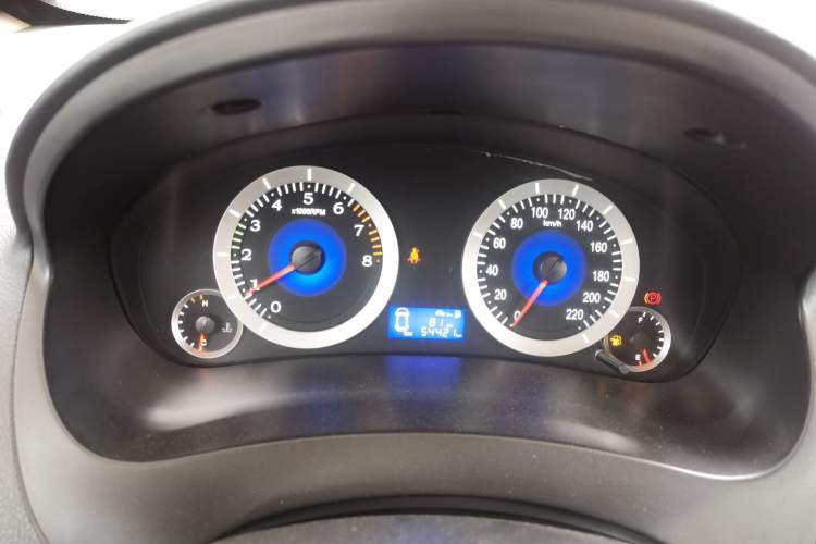 Used Geely Auto Diamond 2014 Sedan 1.5L Manual Luxury Model Instrument Cluster