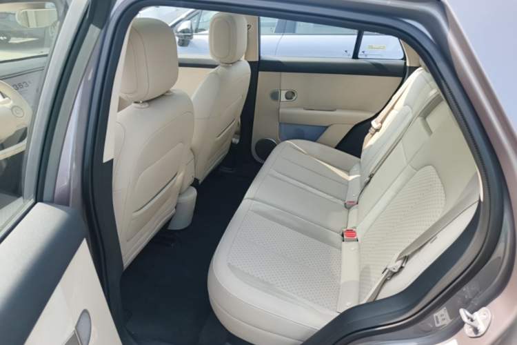 Used firefly 2025 Illuminated Edition
