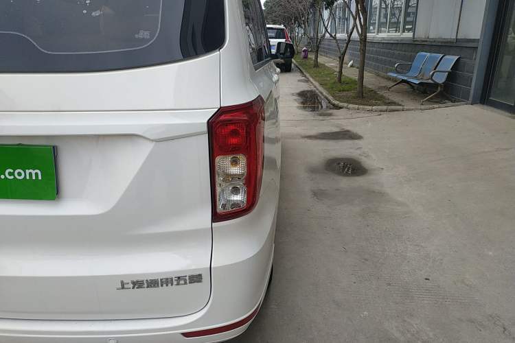 Used Wuling Hongguang 2021 1.5L S Comfort Edition LAR