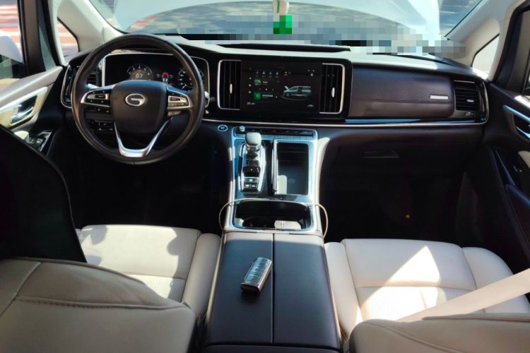 Used GAC Trumpchi M8 2021 Lingxiu Series 390T Ultimate Edition Center Console