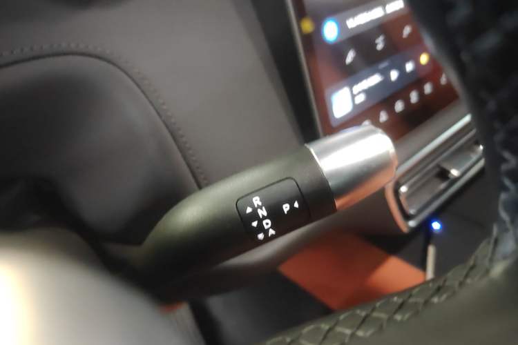 Used Li Auto L9 2022 Max model
