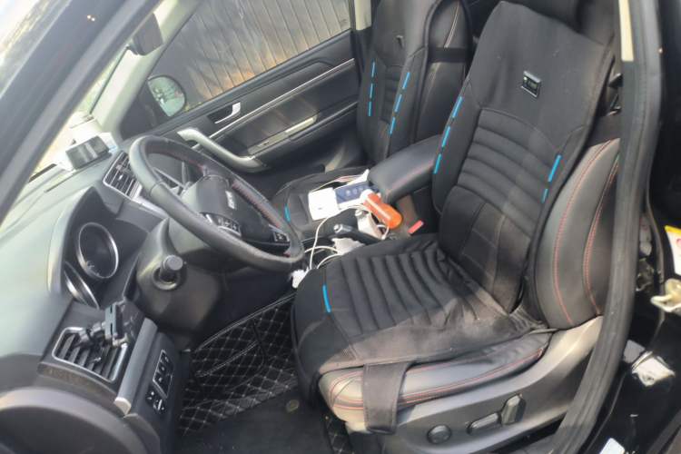 Used Haval H6 2017 Red-Label Sport Edition 1.5T Automatic Two-Wheel Drive Luxury Model Left Front Seat