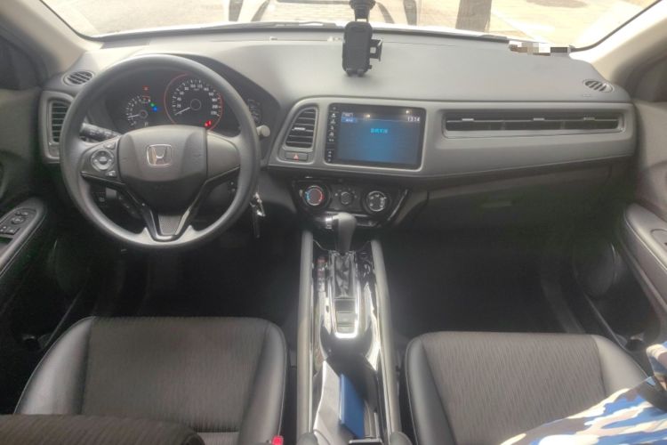 Used Honda Vezel 2019 1.5L CVT Pioneer Edition China V Center Console