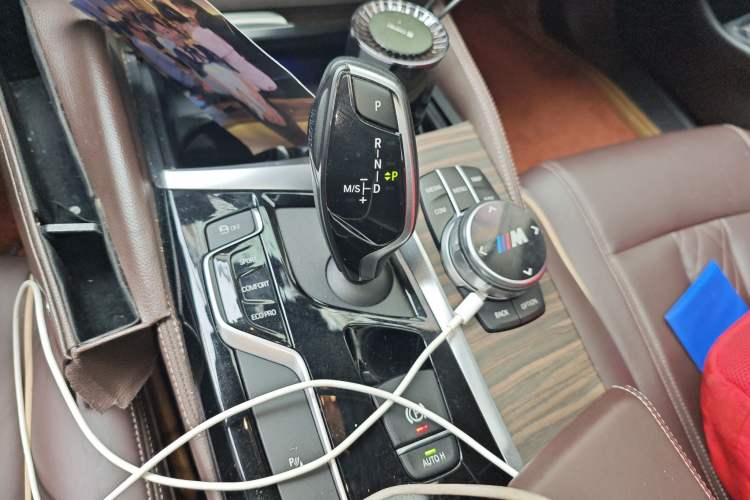 Used BMW 5 Series 2019 530Li Leading Model Luxury Package
