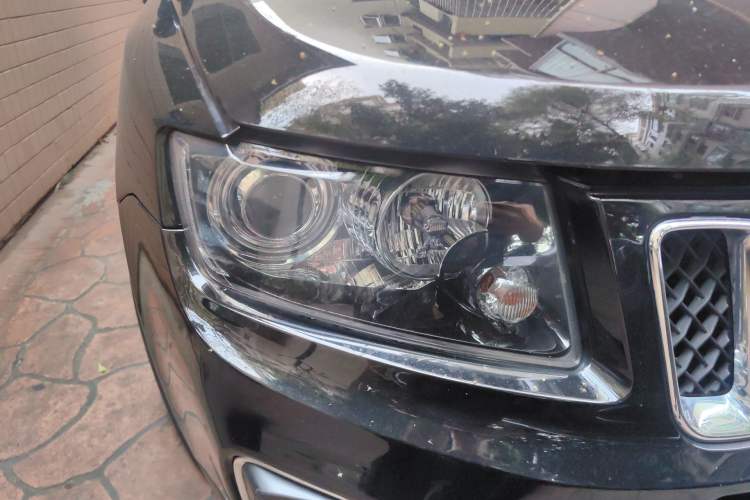 Used Jeep Compass 2014 2.4L four-wheel drive luxury version