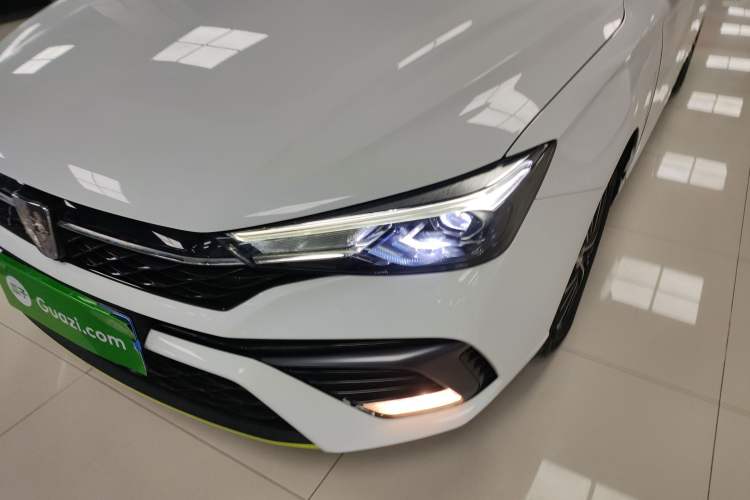 Used Roewe i5 2021 Revised Version 1.5L CVT Diamond Edition