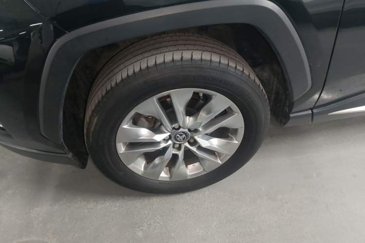 Used Toyota Wildlander 2022 2.0L CVT 4x4 Luxury PLUS Edition