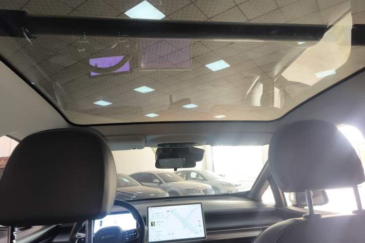 Used AION Y 2023 Plus 510 Smart Edition