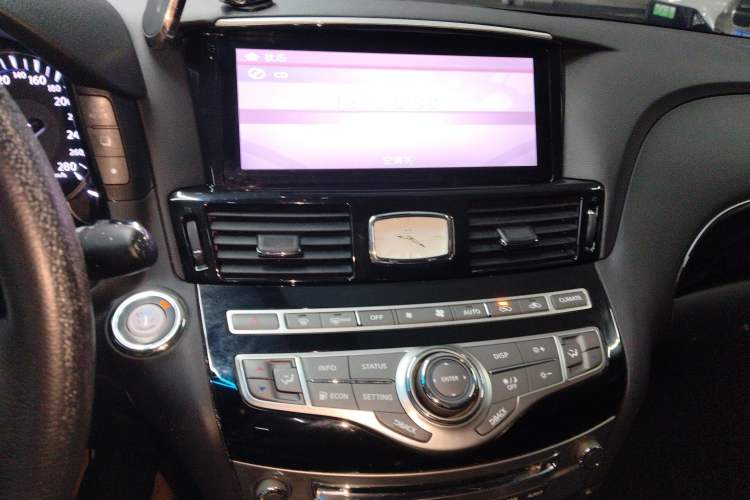 Used Infiniti Q70 2017 Q70L 2.5L Elite Edition Audio And AC Panel