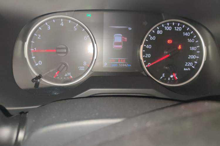 Used Toyota Wildlander 2020 2.0L CVT Two-Wheel Drive Luxury Edition Odometer Close Up