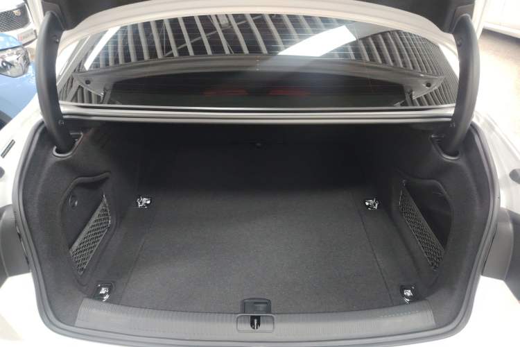 Used Audi A4L 2025 2 Million Units Enjoyment Version 40 TFSI Luxury Dynamic Edition