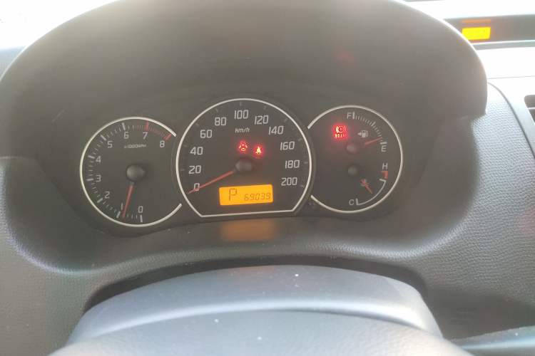 Used Suzuki Swift 2015 1.5L Automatic Limited Edition
