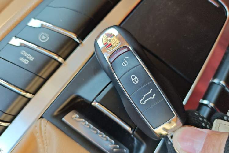 Used Porsche Macan 2014 Macan S 3.0T
