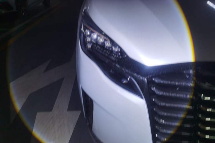 Used Buick GL8 2023 ES Lu Zun Comfort Model
