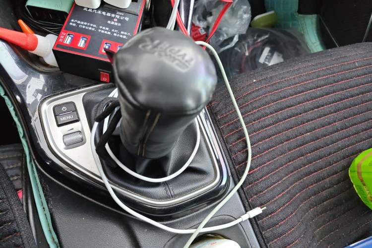 Used GAC Trumpchi GS4 2020 270T Manual Luxury Edition Gear Lever