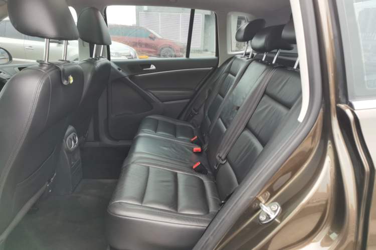 Used Volkswagen Tiguan L 2015 1.8TSI Automatic Two-Wheel Drive Luxury Model