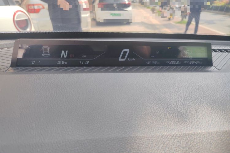 Used NETA V 2021 Standard Range Entertainment Edition Instrument Cluster