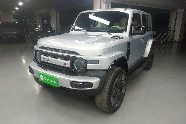 Used iCAR V23 2026 Model V23S 501 Four-Wheel Drive Peak Performance Edition