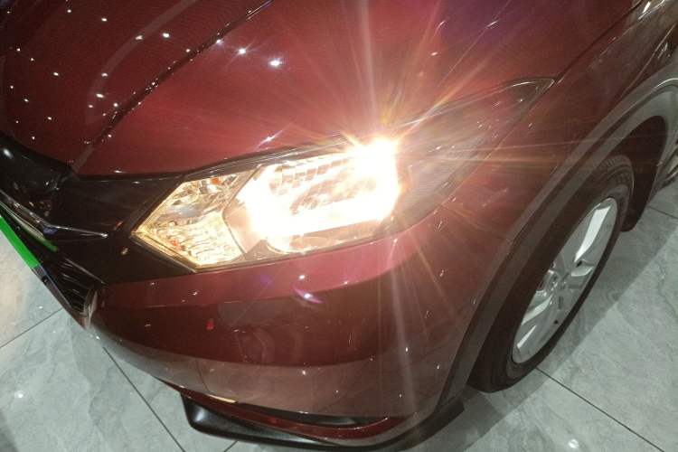 Used Honda Vezel 2015 1.5L CVT two-wheel drive Comfort trim Left Front Headlight