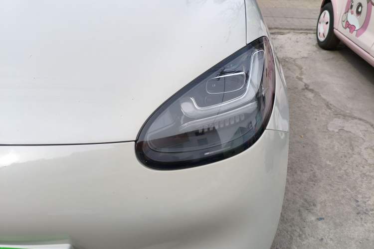 Used Wuling Bingo 2023 333km Enjoy+ Version Left Front Headlight