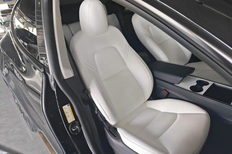 Used Tesla Model Y 2021 Standard Range Rear-Wheel Drive Version