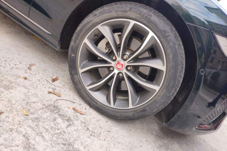 Used Jaguar XFL 2022 XFL 2.0T P250 Two-Wheel-Drive Elite Sport Edition
