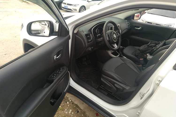 Used Jeep Compass 2019 220T Automatic Enjoyment Version Driver Seat