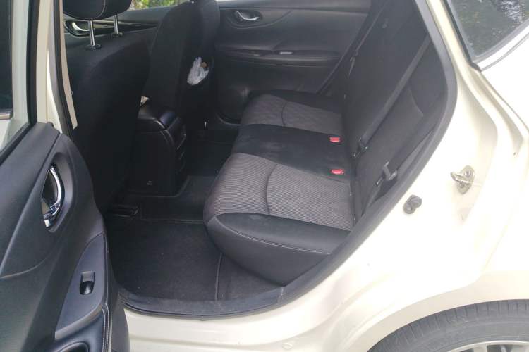 Used Nissan Tiida 2016 1.6L CVT Cool Dynamic Edition Left Rear Seat