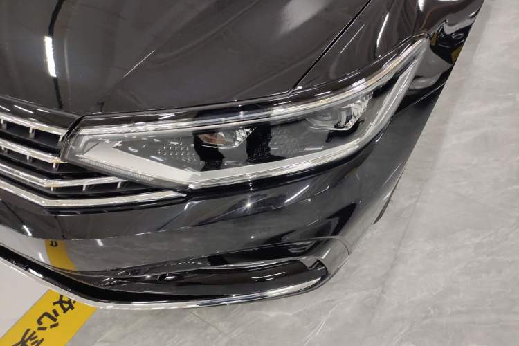 Used Volkswagen Magotan 2023 2 Million Units Commemorative Edition 330TSI DSG Luxury Version