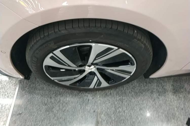 Used Nio ET5 2022 75 kWh
