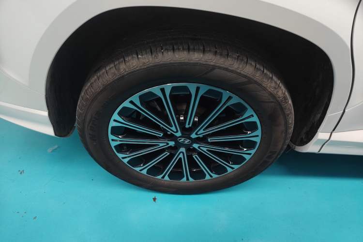 Used Hyundai Custo 2024 270TGDi TOP Smart Luxury Flagship Edition
