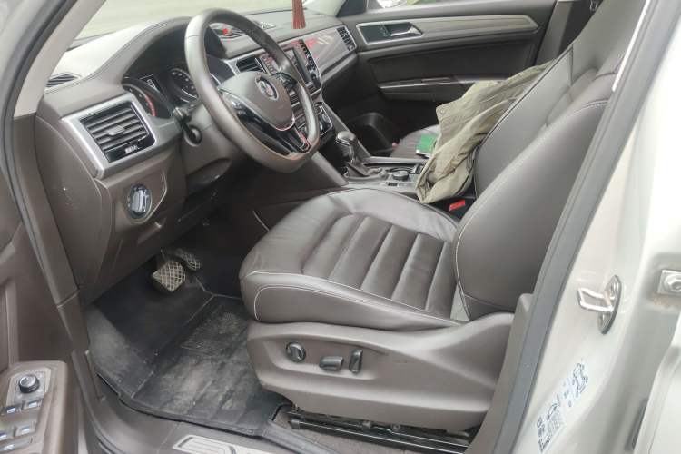 Used Volkswagen Teramont 2017 380TSI Four-Wheel Drive Luxury Edition Left Front Seat