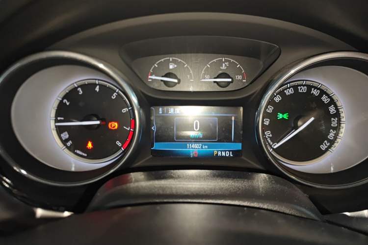 Used Buick Verano 2018 Sedan 20T Dual-Clutch Luxury Model
