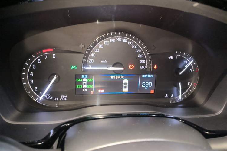 Used Cadillac XT5 2018 25T Tech Model