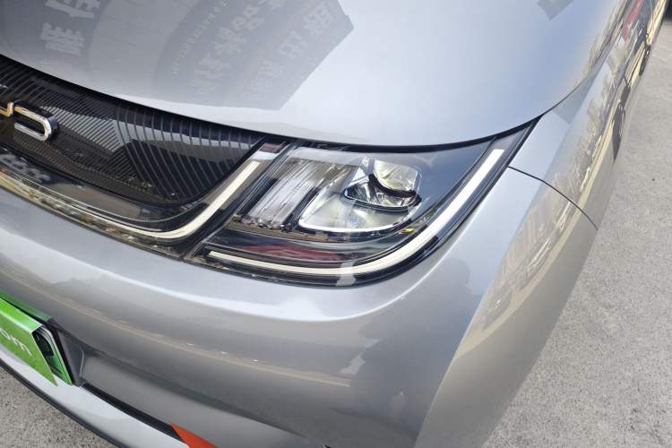 Used BYD Dolphin 2021 405 km Fashion Edition