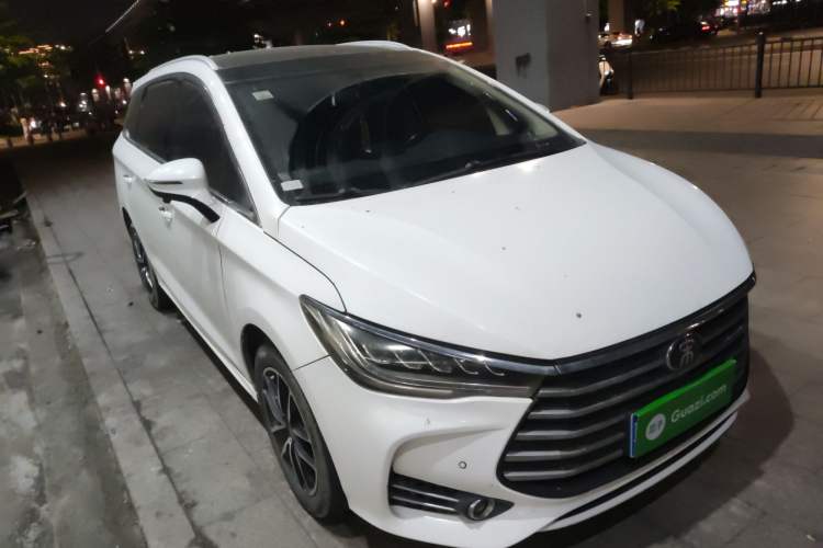 Used BYD Song MAX 2017 1.5T Automatic Smart Connect Elite 7-Seater
